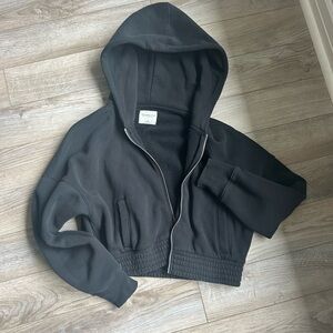 Abercrombie and Fitch Oversized Cropped Zip Up Hoodie